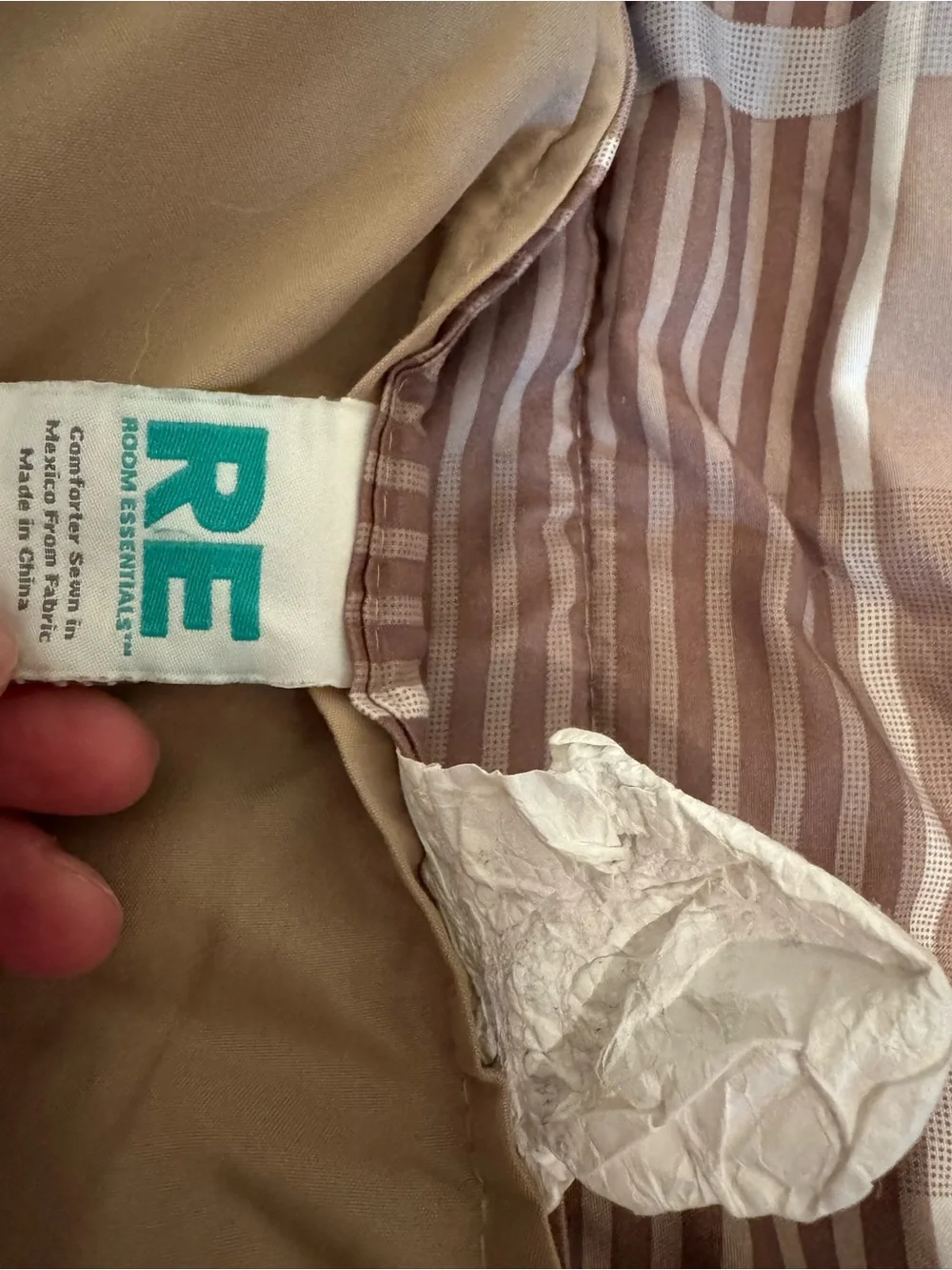 Room Essentials Tan/Beige Reversible Comforter